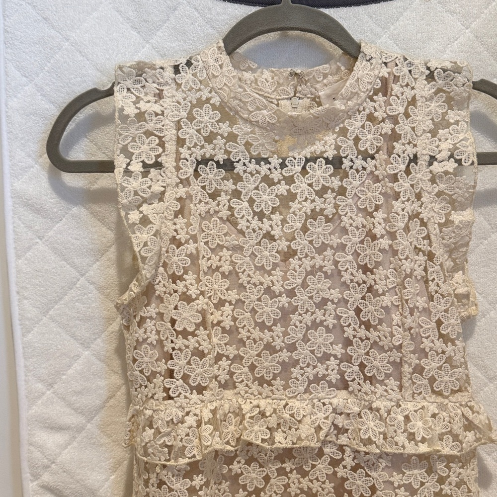 Line & Dot Revolve Twiggy lace flower mini dress cream/ivory XS - Picture 5 of 5